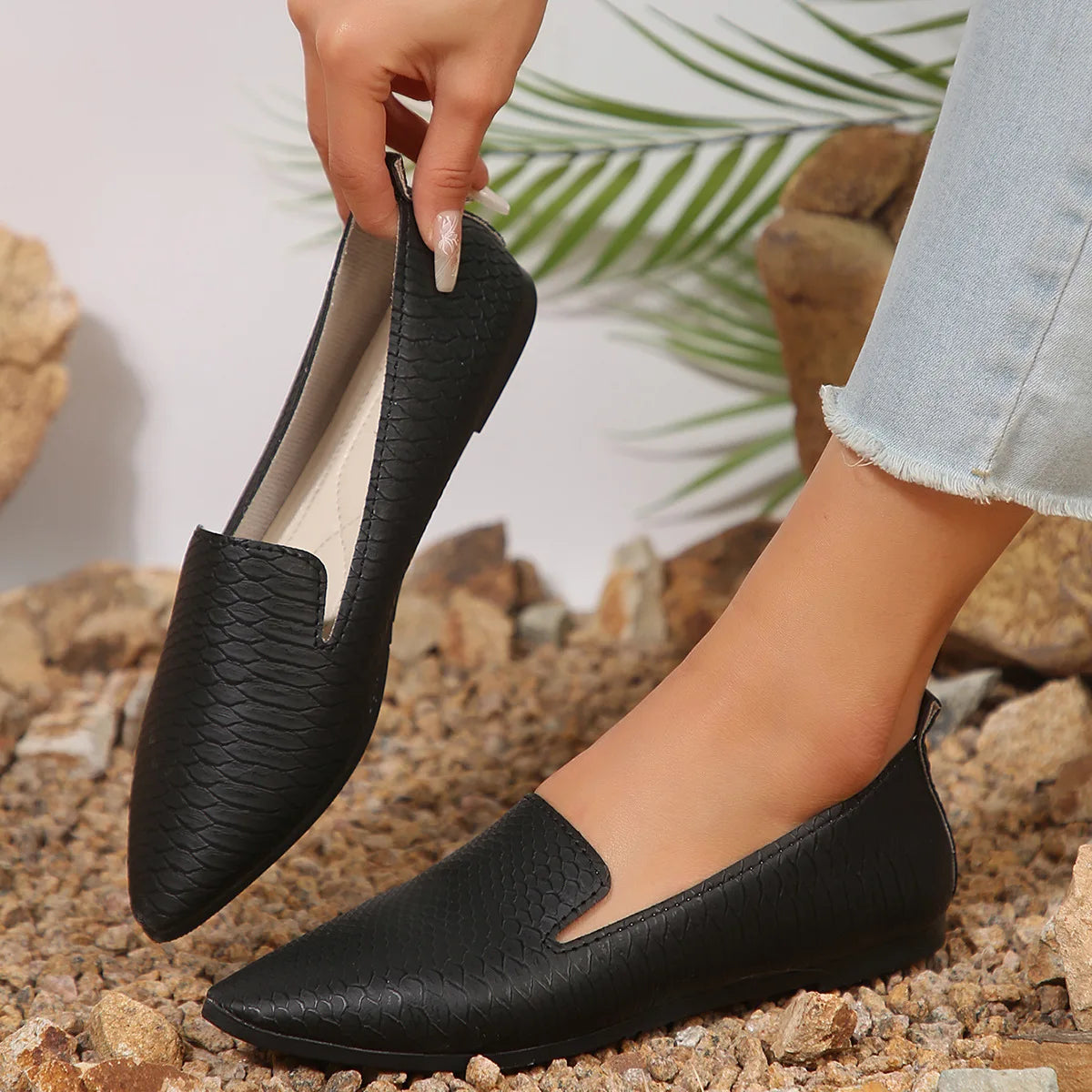 Gstaad Elegance Pointed Flats