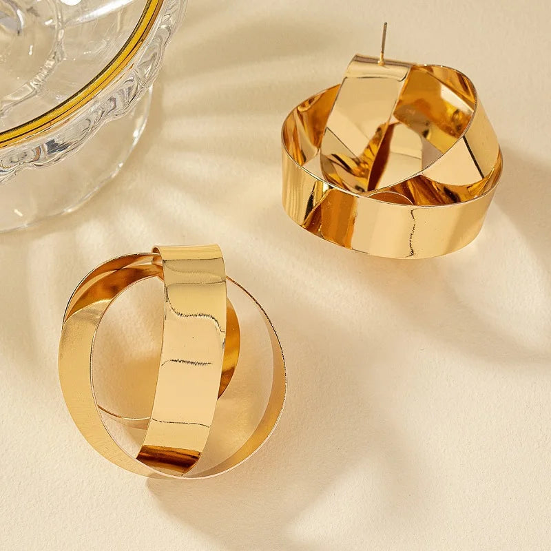 Fibonacci Hoops